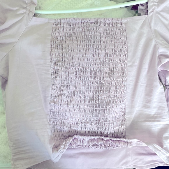 H&M Lavender Cropped Top - Picture 2 of 2